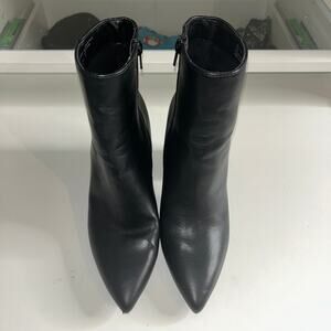 Madden Girl Black Pointed Toe Ankle Boots Women’s 7.5M Leather Zip Block Heel